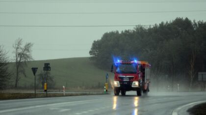 Seria wypadków domowych w Koszalinie: Poważny pożar na ulicy Wańkowicza z udziałem dwóch poszkodowanych