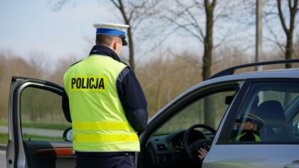 Zimowe wyzwania dla kierowców: przygotuj swój samochód na mroźne dni