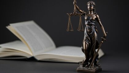 Prawo w praktyce – policjanci i sędziowie łączą siły w Koszalinie