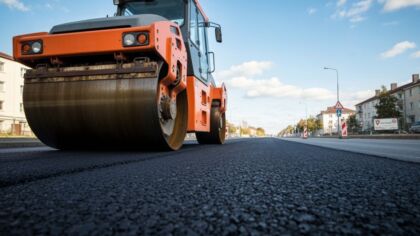 Mielno inwestuje w ekologiczną mobilność: nowe centrum przesiadkowe już wkrótce!